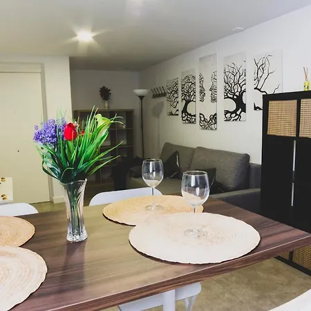 Botica, Encantador En Pleno Centro Histórico Apartamento *