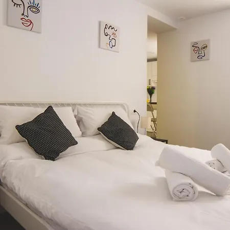 Cdz - Botica Apartment *